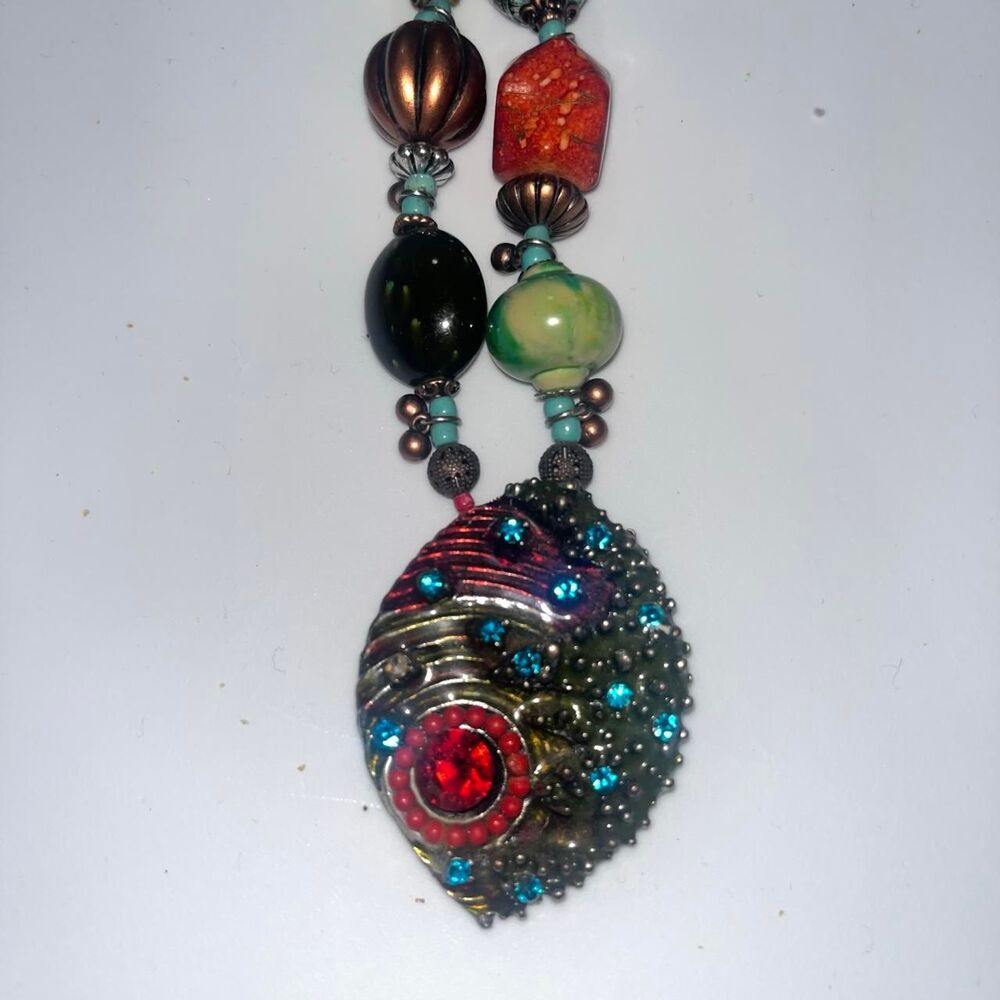 Costume Necklace Jewelry